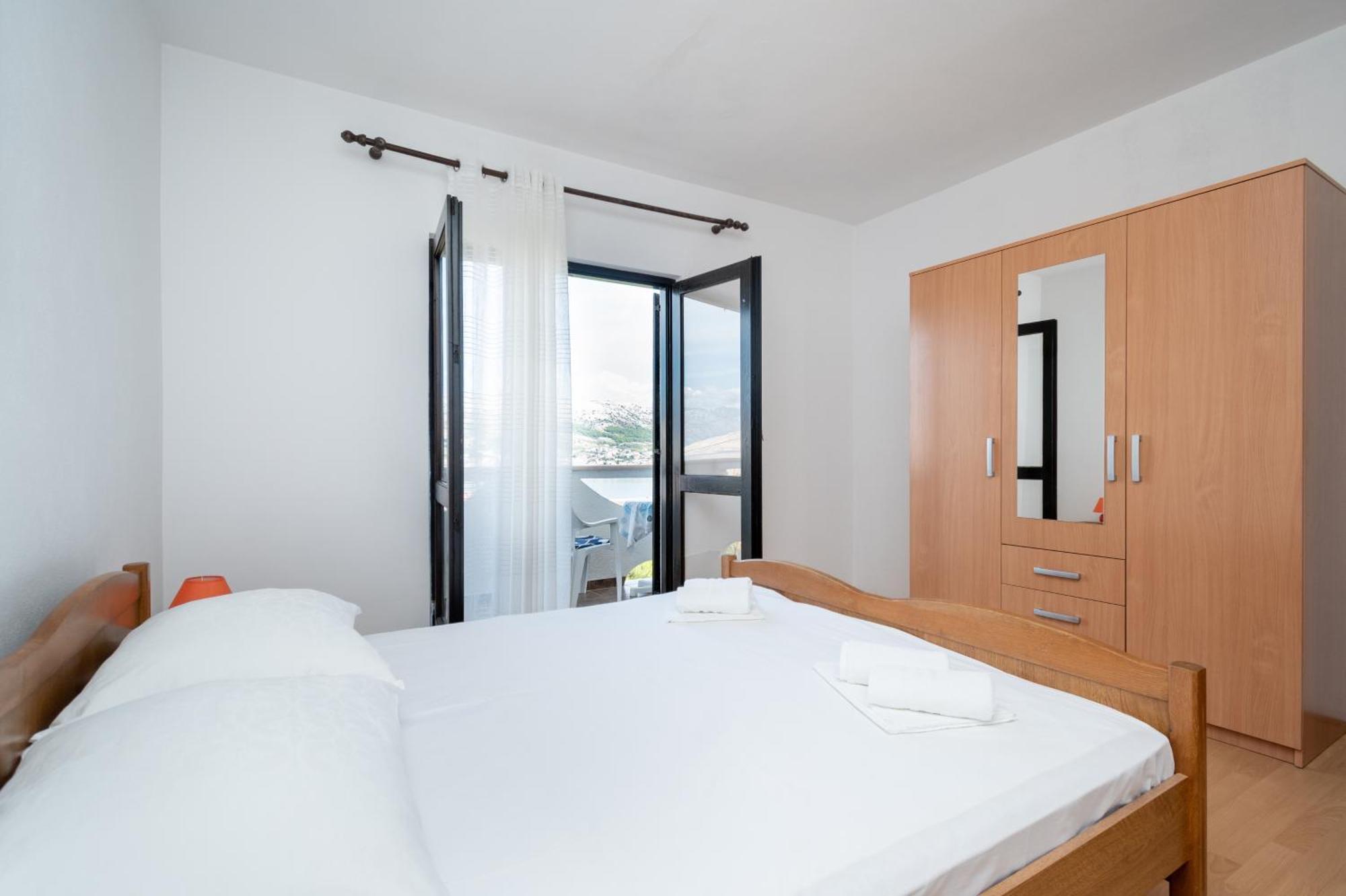 Apartments With A Parking Space Pag - 15765 Pag Town Room photo